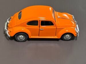 Superior Sunnyside 1:24 Scale Diecast 1955 Volkswagen Sedan, Orange